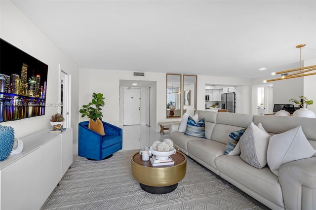 4 of 63 - 17720 N Bay Rd 903, Sunny Isles Beach, FL