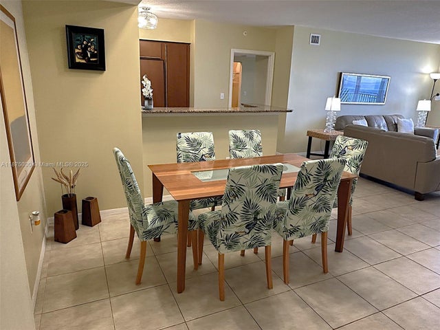 5 of 46 - 2080 S Ocean Drive 1010, Hallandale Beach, FL