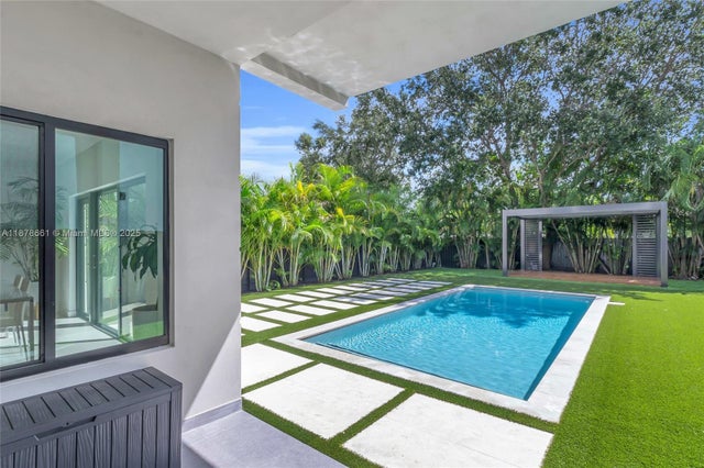 3 of 44 - 2029 Sw 62nd Ave, Miami, FL