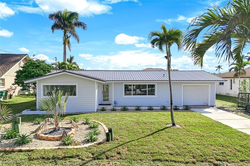 4827 Sw 3rd Ave, CAPE CORAL