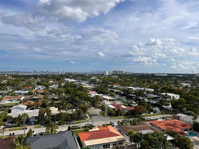 2 of 14 - 2350 Ne 135th St 1406, North Miami, FL