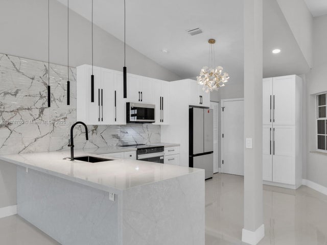 1 of 65 - 7889 Lake Sands Dr, Delray Beach, FL