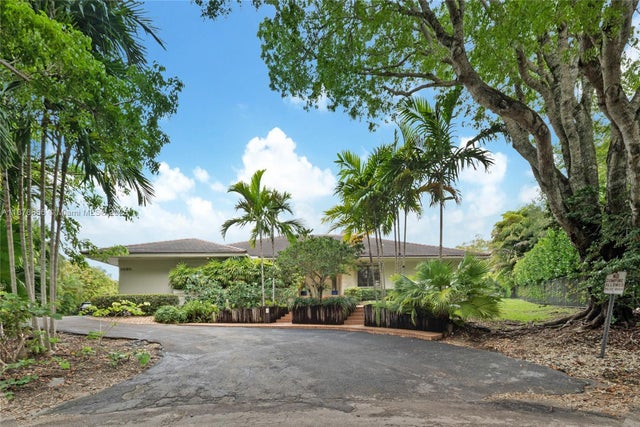 3 of 26 - 8290 La Rampa St, Coral Gables, FL