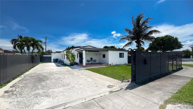 4 of 47 - 10370 Sw 34th St, Miami, FL