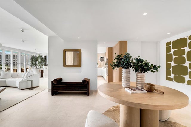 2 of 64 - 226 Ocean Dr 7f/7g, Miami Beach, FL