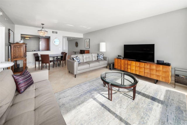 4 of 17 - 1331 Brickell Bay Dr 1105, Miami, FL