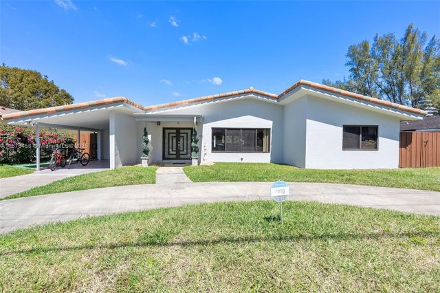 5 of 44 - 2531 Ne 195th St, Aventura, FL