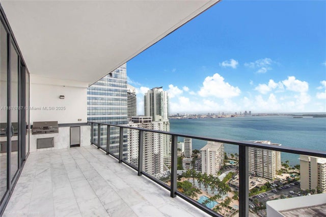 2 of 25 - 1451 Brickell Ave 3102, Miami, FL