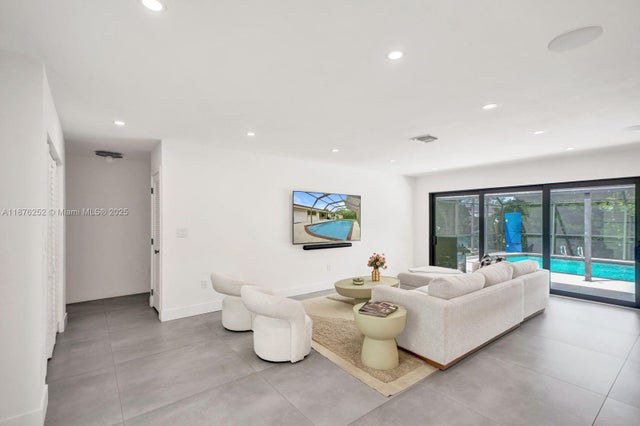 2 of 58 - 10920 Sw 105th Ave, Miami, FL