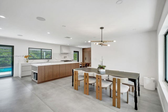 3 of 58 - 10920 Sw 105th Ave, Miami, FL