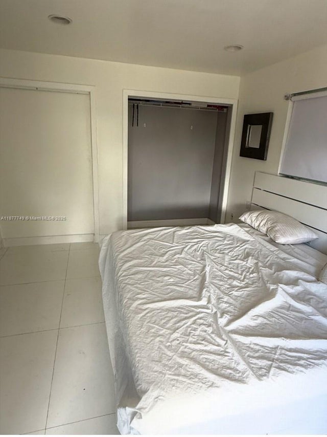 4 of 6 - 10030 Sw 51st Ter, Miami, FL