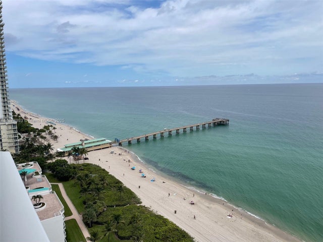 3 of 7 - 16445 Collins Ave 1921, Sunny Isles Beach, FL