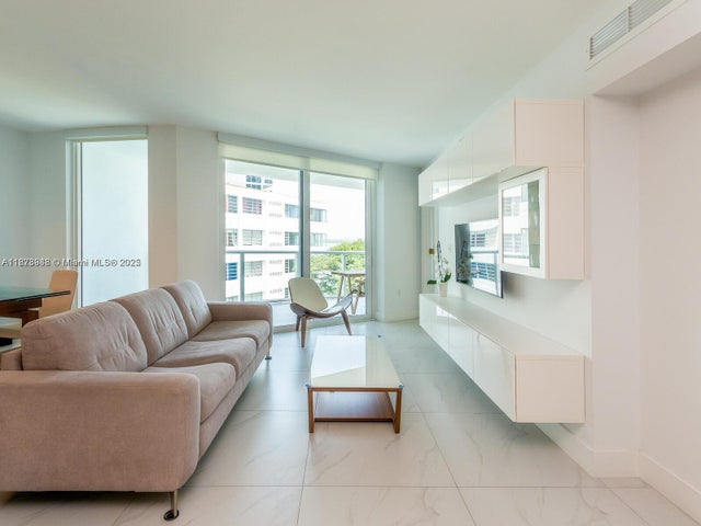 5 of 60 - 9821 E Bay Harbor Dr 502, Bay Harbor Islands, FL