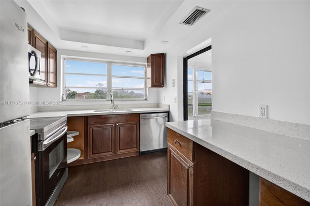 4 of 17 - 2551 Nw 41st Ave 310, Lauderhill, FL