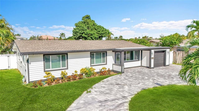 1 of 38 - 351 Se 16th Ave, Pompano Beach, FL