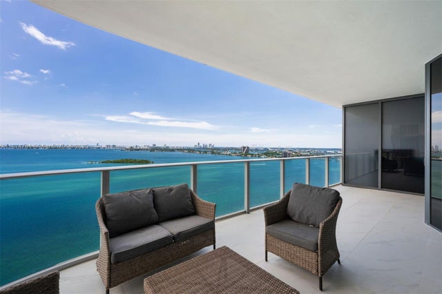 1 of 20 - 700 Ne 24th St 2201, Miami, FL