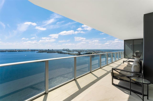 4 of 25 - 700 Ne 24th St 4702, Miami, FL