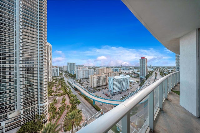 3 of 39 - 4111 S Ocean Dr 1611, Hollywood, FL