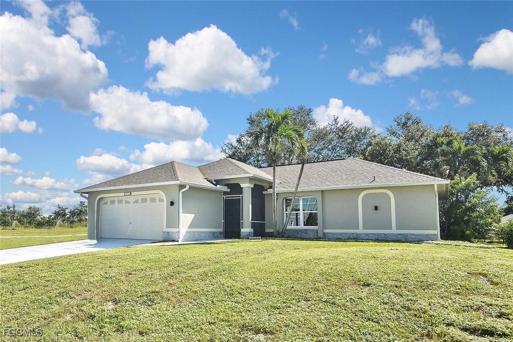 1713 Ne 4th Ave, Cape Coral