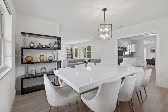 5 of 39 - 1254 Polk St, Hollywood, FL
