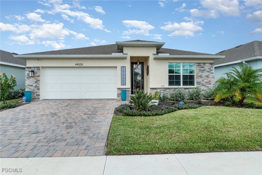 44525 Palm Frond Dr, PUNTA GORDA