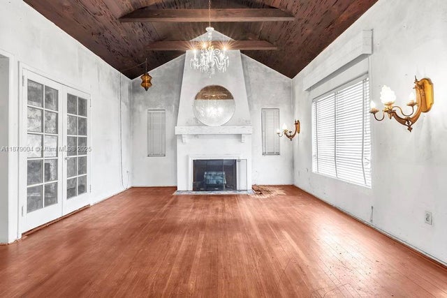 5 of 30 - 515 W 30th St, Miami Beach, FL