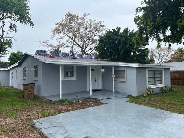 1 of 20 - 5311 Ne 10th Ave, Deerfield Beach, FL
