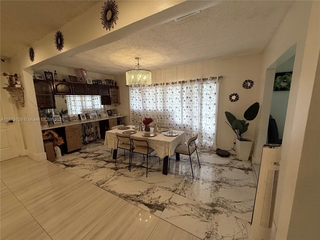 3 of 31 - 4071 Nw 115th Ave, Coral Springs, FL