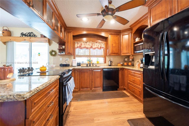 4 of 33 - 10630 Nw 41st St, Coral Springs, FL