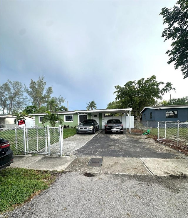 1 of 8 - 1620 Nw 15th Pl, Fort Lauderdale, FL