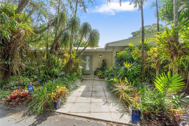 3 of 61 - 6630 Sw 102nd St, Pinecrest, FL