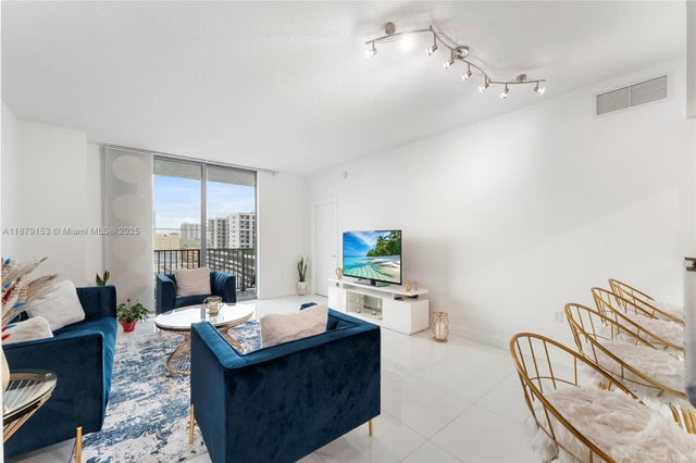 3 of 20 - 140 S Dixie Hwy 725, Hollywood, FL