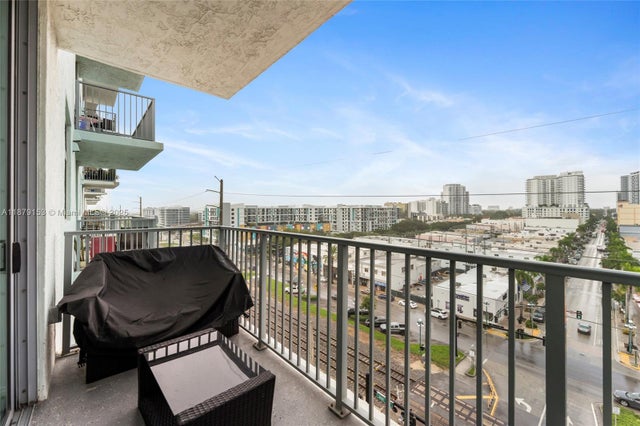 5 of 20 - 140 S Dixie Hwy 725, Hollywood, FL