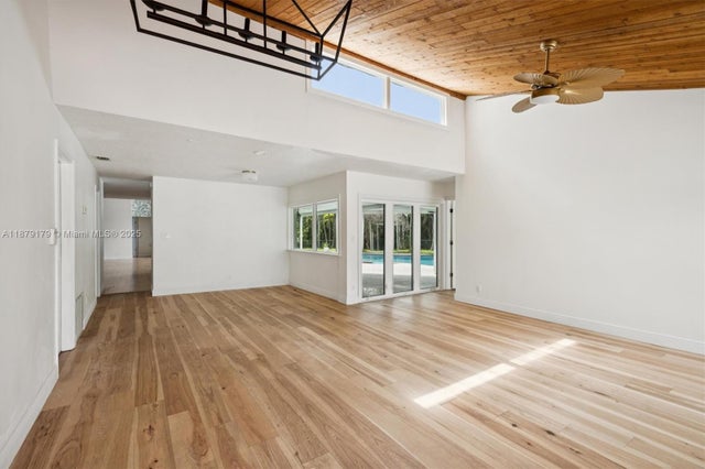3 of 40 - 6700 Nw 28th Ter, Fort Lauderdale, FL
