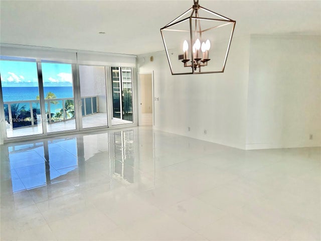 4 of 41 - 3100 N Ocean Blvd 803, Fort Lauderdale, FL