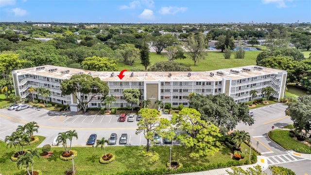 2 of 33 - 4024 Lyndhurst I 4024, Deerfield Beach, FL