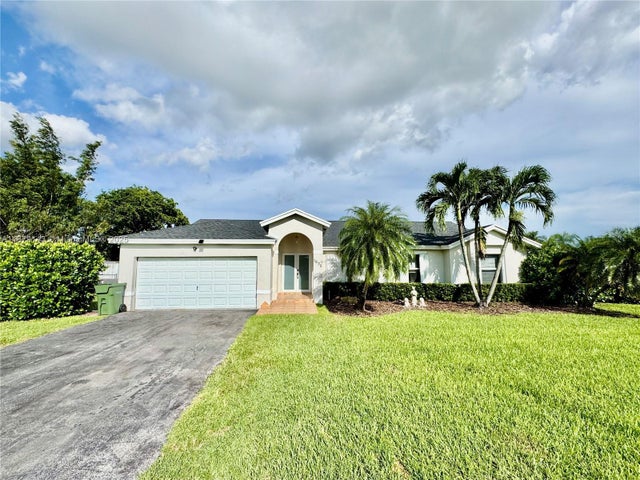 1 of 23 - 1635 Nw 15th Ter, Homestead, FL
