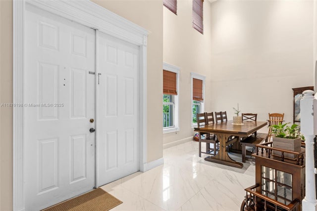 5 of 34 - 12841 Sw 200th Ter, Miami, FL