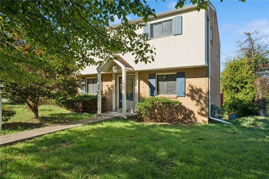 714 Old Clairton Road, Jefferson Hills