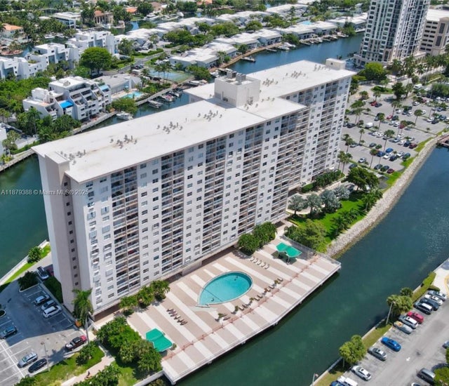 2 of 18 - 400 Kings Point Dr 224, Sunny Isles Beach, FL