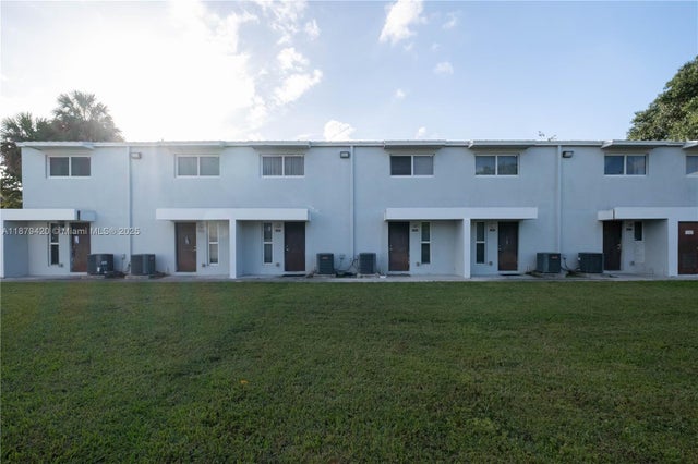 1 of 20 - 1968 Nw 4th Ct 323, Miami, FL