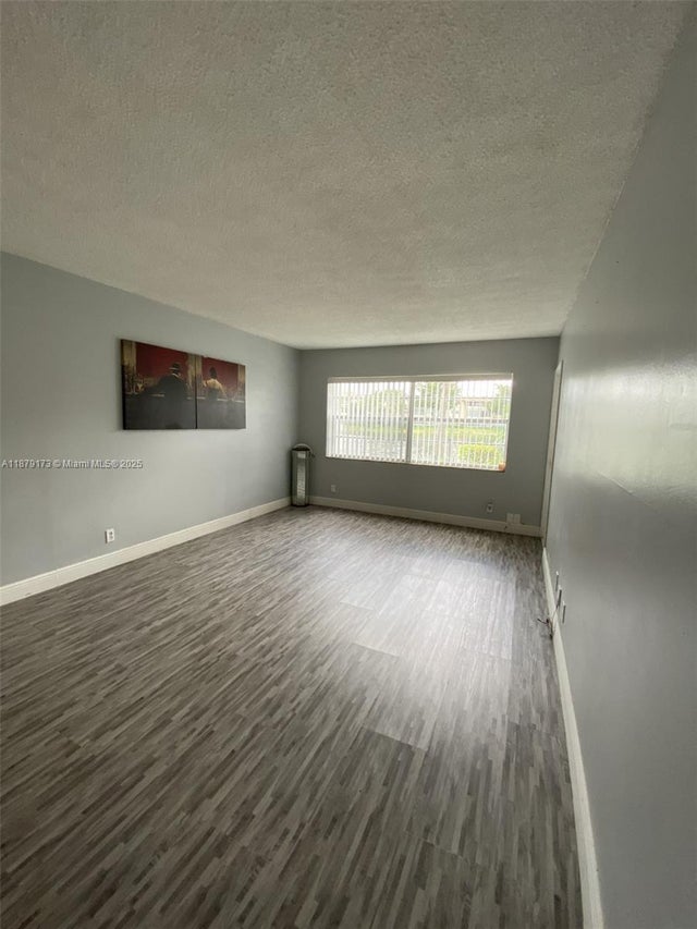 1 of 19 - 5102 Nw 36th St 406, Lauderdale Lakes, FL