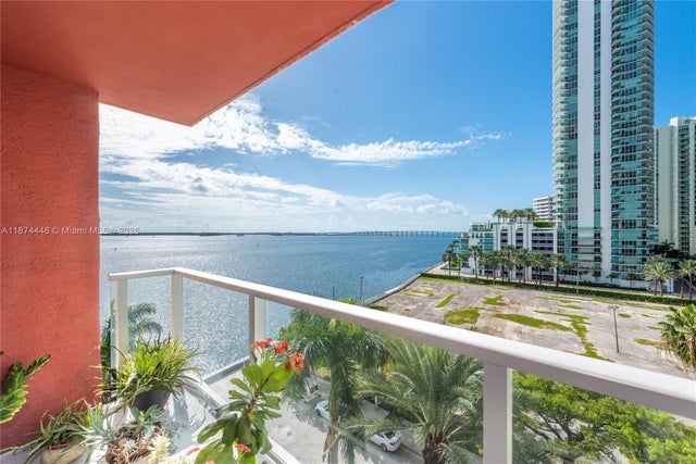 1155 Brickell Bay Dr 609, Miami