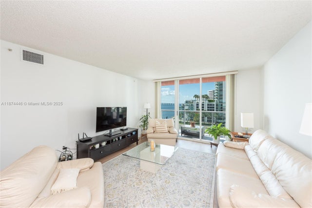2 of 39 - 1155 Brickell Bay Dr 609, Miami, FL