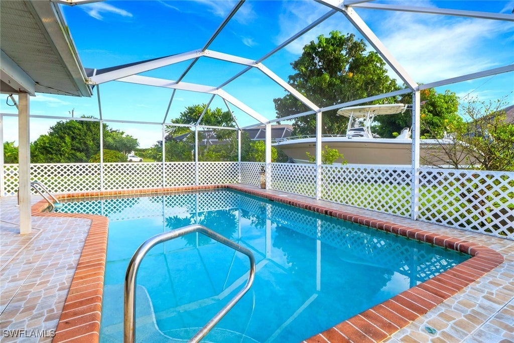 601 Se 31st St, Cape Coral