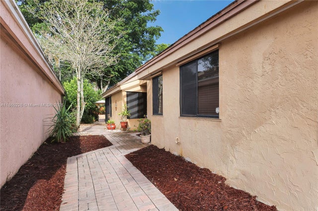 5 of 32 - 1951 Nw 35th Ter, Coconut Creek, FL