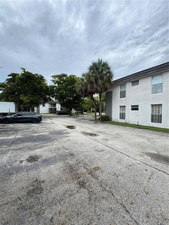 4 of 18 - 10353 N Kendall Dr Bb2, Miami, FL