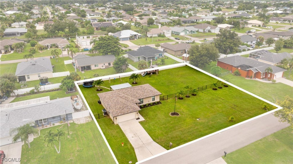 1108 Sw 11th Ave, Cape Coral