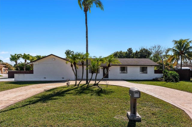 1 of 35 - 12900 Sw 189th St, Miami, FL