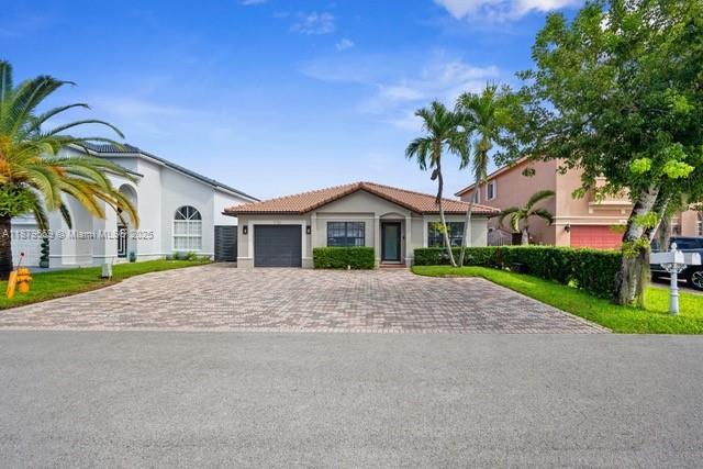 7761 Nw 193 Rd Ter, Hialeah